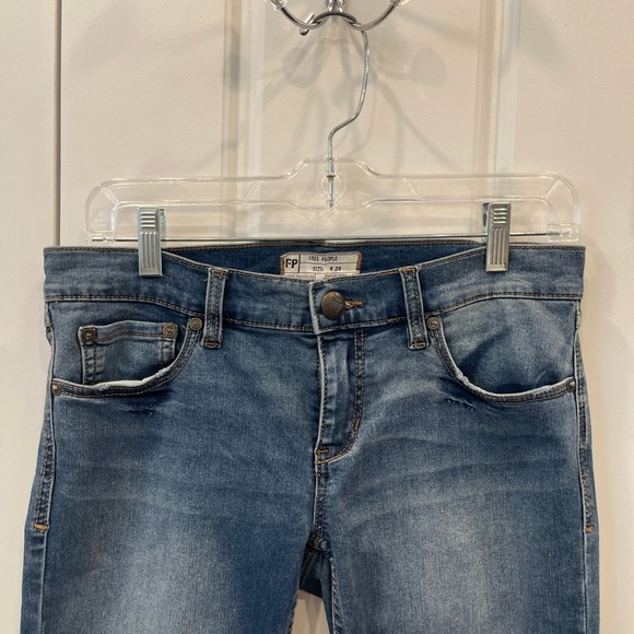 Free People Woman’s Medium Wash Skinny Denim Jeans Size:26 - Picture 8 of 12